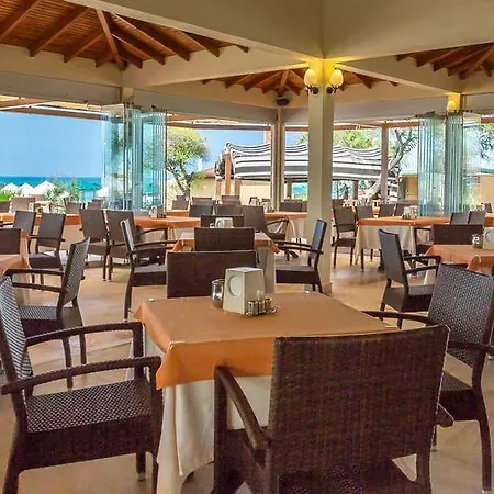Villa Side Hotel