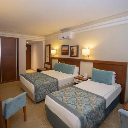 Villa Side Hotel 4*